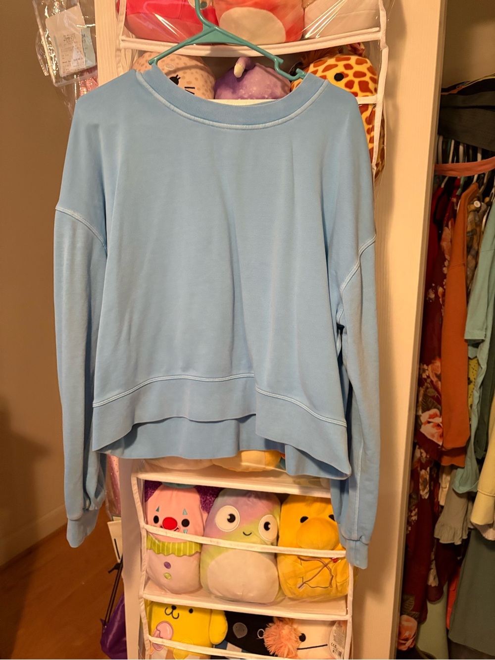 Women's Relaxed Light Blue Crew Sweatshirt